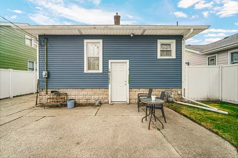 7015 Van Buren Ave, Hammond, IN 46324 photo 21
