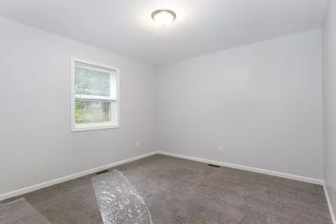 Bedroom - 7960 Rhode Ct, Dyer, IN 46311 photo 6 of 7