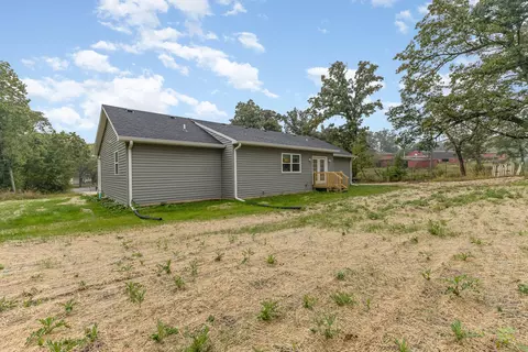 Exterior - 7960 Rhode Ct, Dyer, IN 46311 photo 4 of 7
