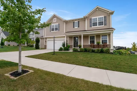 2555 Kerry Dr, Valparaiso, IN 46385