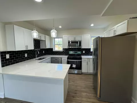 2568 W 13th Ave, Gary, IN 46404 photo 7