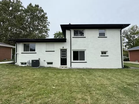 8129 Monroe Ave, Munster, IN 46321 photo 17