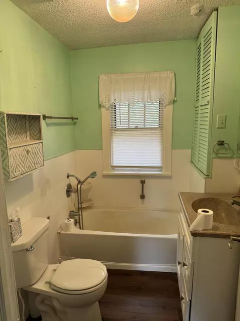 10751 N 500, De Motte, IN 46310 photo 18