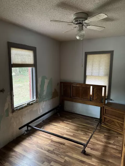 10751 N 500, De Motte, IN 46310 photo 16