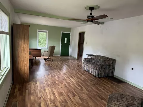 10751 N 500, De Motte, IN 46310 photo 13