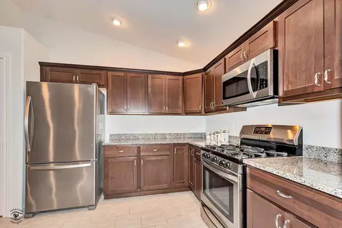 5401 Maggie Mae Ct, Crown Point, IN 46307 photo 10