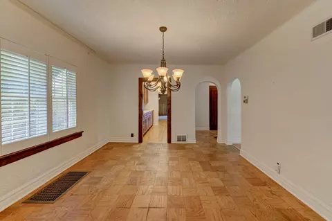 8144 Forest Ave, Munster, IN 46321 photo 7
