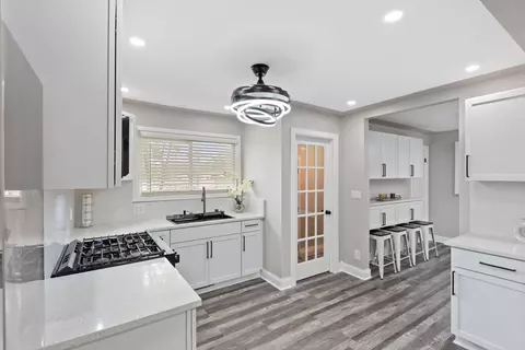 2431 Waite St, Gary, IN 46404 photo 7