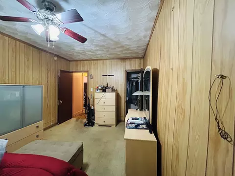 1048 Pierce St, Gary, IN 46402 photo 5