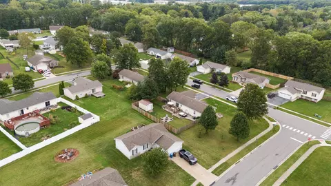 369 Marilyn Rd, Burns Harbor, IN 46304 photo 38