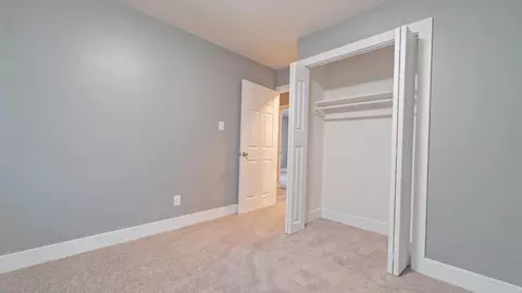 Bedroom - 4524 E 6th Pl, Gary, IN 46403 photo 6 of 6