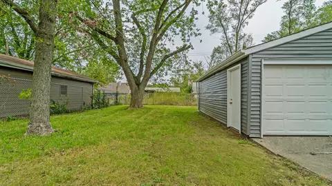 Exterior - 4524 E 6th Pl, Gary, IN 46403 photo 2 of 3