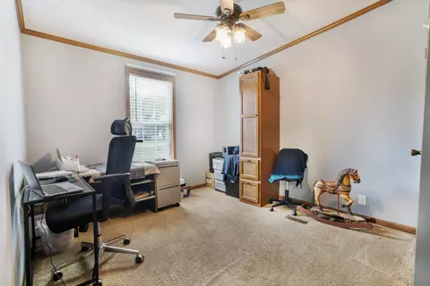 607 W Davis St, Hamlet, IN 46532 photo 15