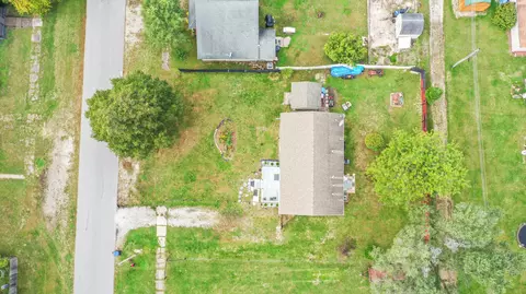 607 W Davis St, Hamlet, IN 46532 photo 6