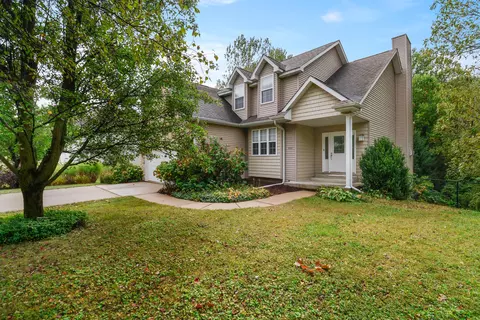 1980 S Rolling Meadows Dr, Westville, IN 46391