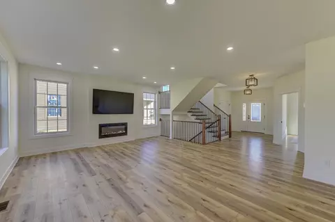 9544 Fescue Dr, Saint John, IN 46373 photo 7