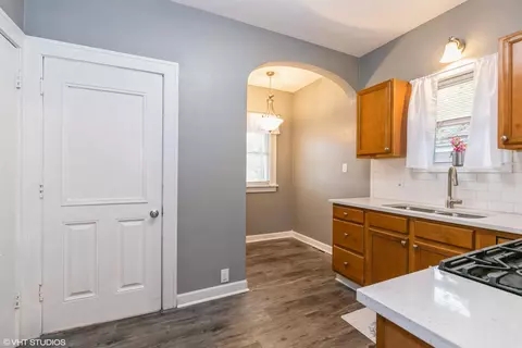 407 Mckinley St, Gary, IN 46404 photo 10