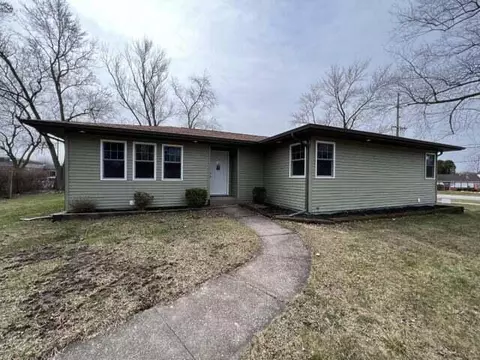 3604 N Campbell St, Valparaiso, IN 46385