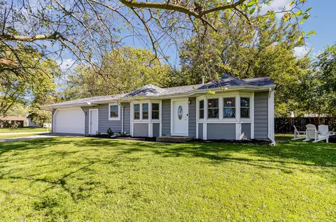 783 Mccool Rd, Valparaiso, IN 46385