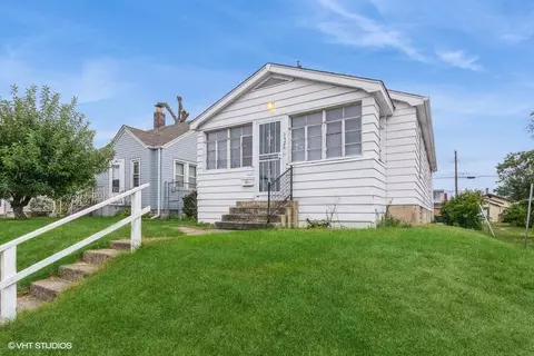 2644 163rd Pl, Hammond, IN 46323