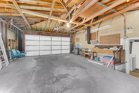 912 N Dwiggins Ave, Griffith, IN 46319 photo 22