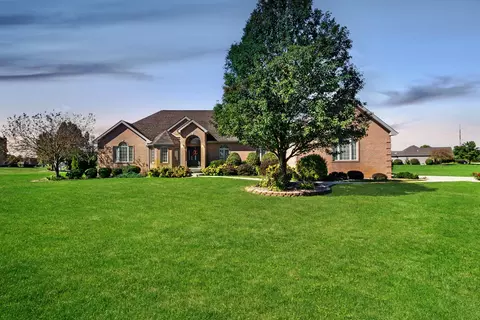 14970 Hendricks Ln, Crown Point, IN 46307 photo 1