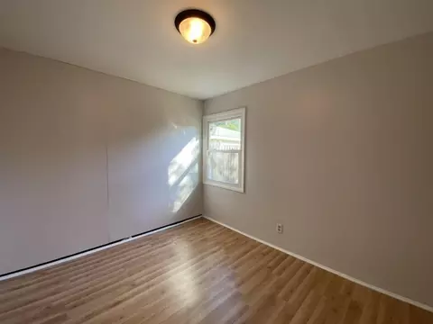 7733 Beech Ave, Hammond, IN 46324 photo 13