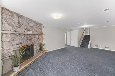 1012 N Lafayette St, Griffith, IN 46319 photo 18
