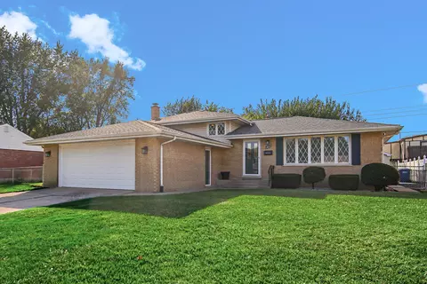 1012 N Lafayette St, Griffith, IN 46319 photo 2