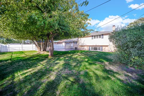 1012 N Lafayette St, Griffith, IN 46319 photo 24