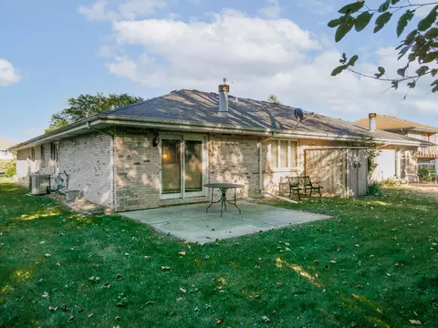 746 Rueth Dr, Griffith, IN 46319 photo 11