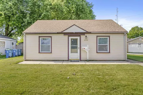 2706 Strong St, Highland, IN 46322