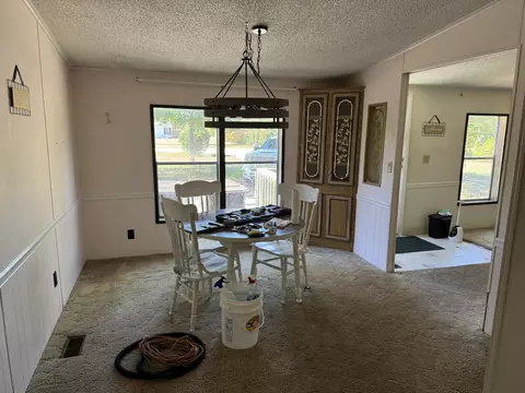 10255 N 570, De Motte, IN 46310 photo 7