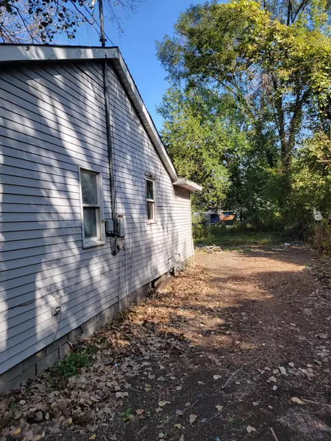 2407 Gerry St, Gary, IN 46406 photo 3