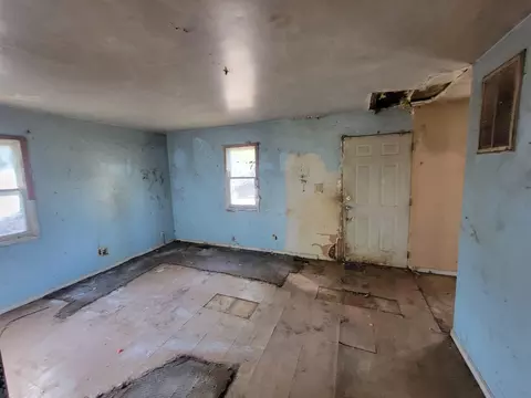 2407 Gerry St, Gary, IN 46406 photo 4