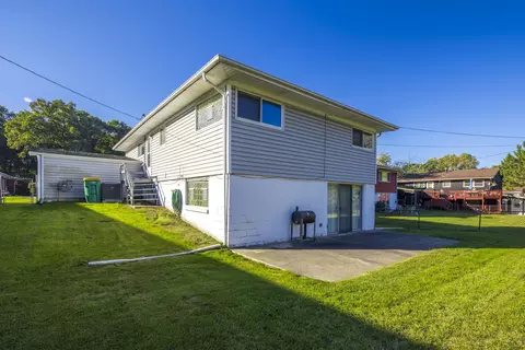 8040 Hemlock Ave, Gary, IN 46403 photo 35