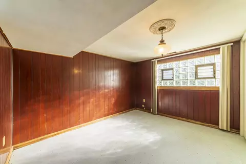 8040 Hemlock Ave, Gary, IN 46403 photo 28