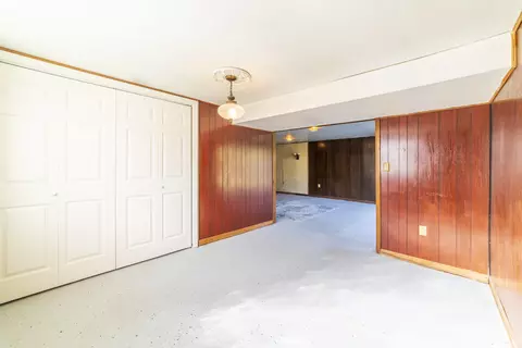 8040 Hemlock Ave, Gary, IN 46403 photo 29
