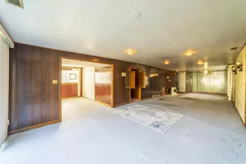 8040 Hemlock Ave, Gary, IN 46403 photo 27