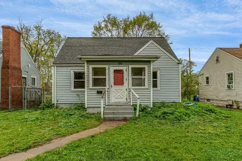 1040 Whitcomb St, Gary, IN 46404 photo 1