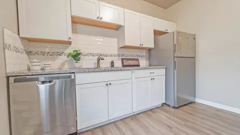 1503 Roberts Ave, Whiting, IN 46394 photo 15