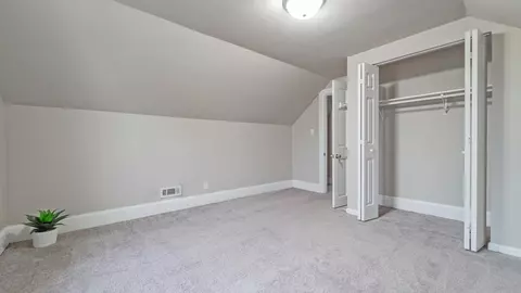 1503 Roberts Ave, Whiting, IN 46394 photo 24