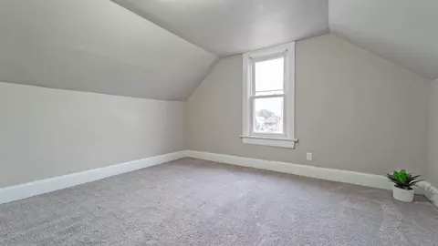1503 Roberts Ave, Whiting, IN 46394 photo 23