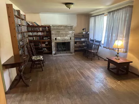 739 S Cline Ave, Griffith, IN 46319 photo 2