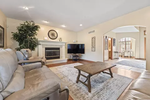 205 N Elgin St, Griffith, IN 46319 photo 13