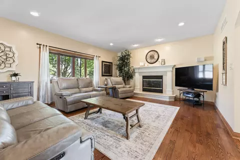 205 N Elgin St, Griffith, IN 46319 photo 12