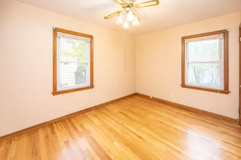 6735 Baring Ave, Hammond, IN 46324 photo 12