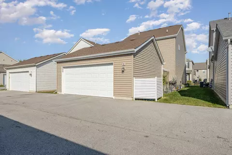 1064 E 115th Ct, Crown Point, IN 46307 photo 5