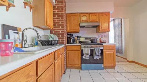 Kitchen - 4723-4725 Johnson Ave, Hammond, IN 46327 photo 6 of 6