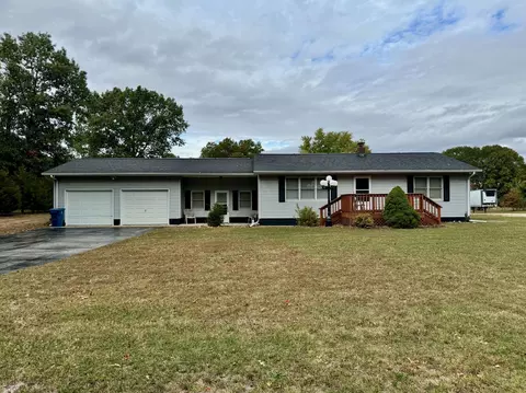 2720 W Toto Rd, North Judson, IN 46366